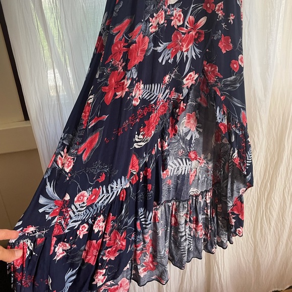 XIX PALMS Navy blue & Red floral maxi - Picture 8 of 8